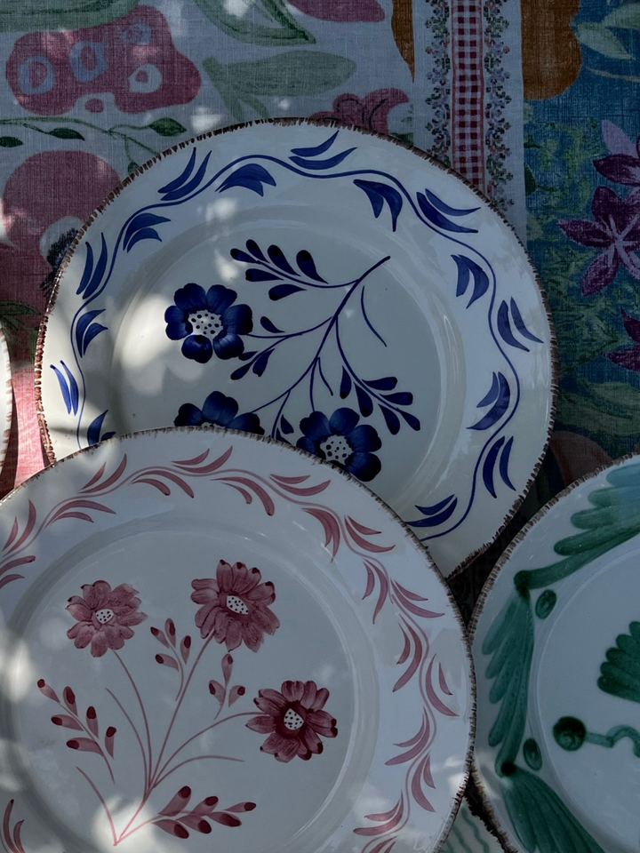 Floral Vine Dinner Plates - Blue