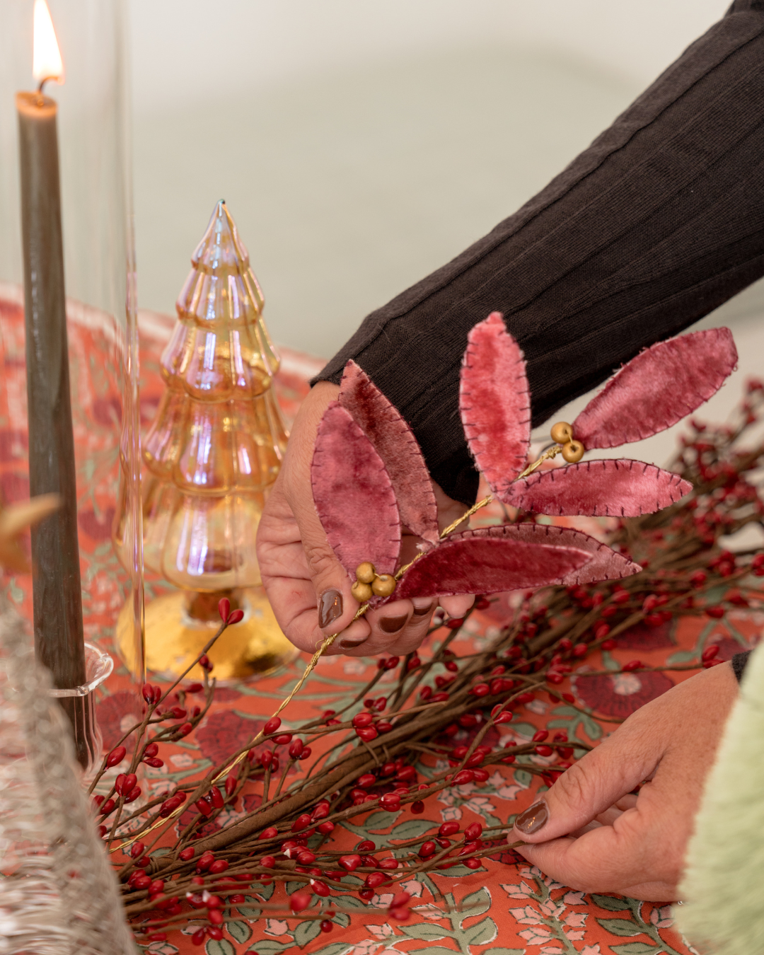 Little Berry Garlands - Red